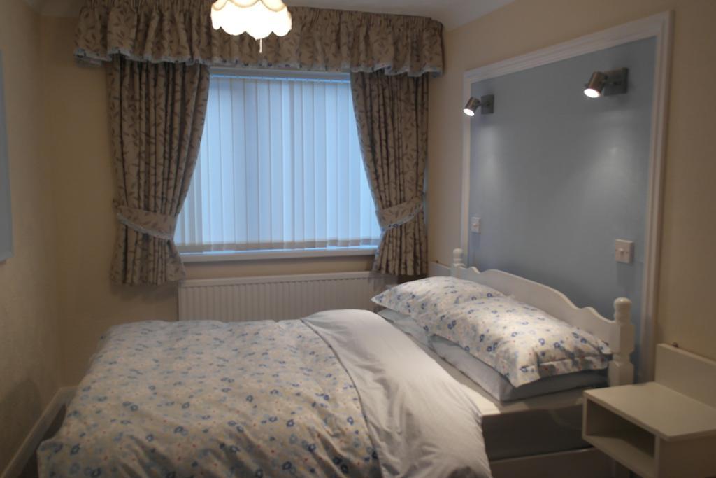 Monravon Guest House Holyhead Zewnętrze zdjęcie
